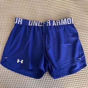 Underarmour athletic shorts